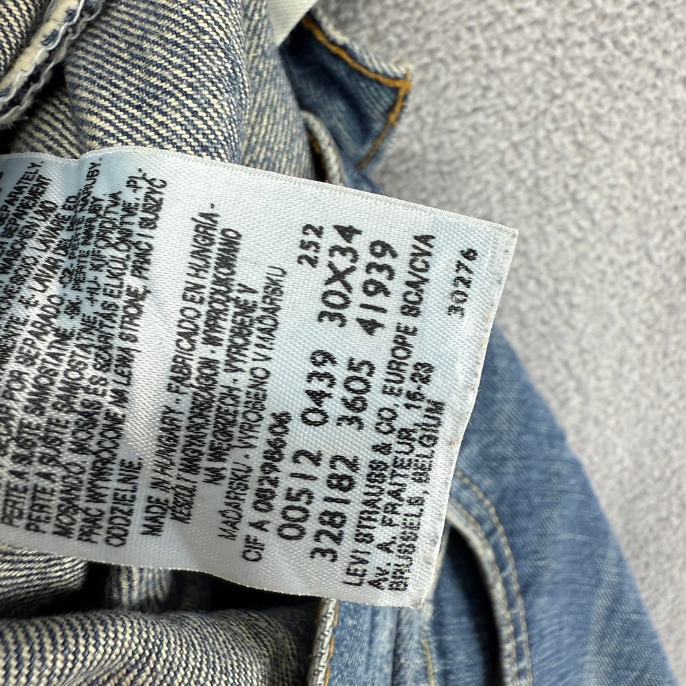 Vintage Levis Jeans Mens 30x34 Blue 512 Bootcut Denim Whisker Faded Baggy y2k - Picture 11 of 12